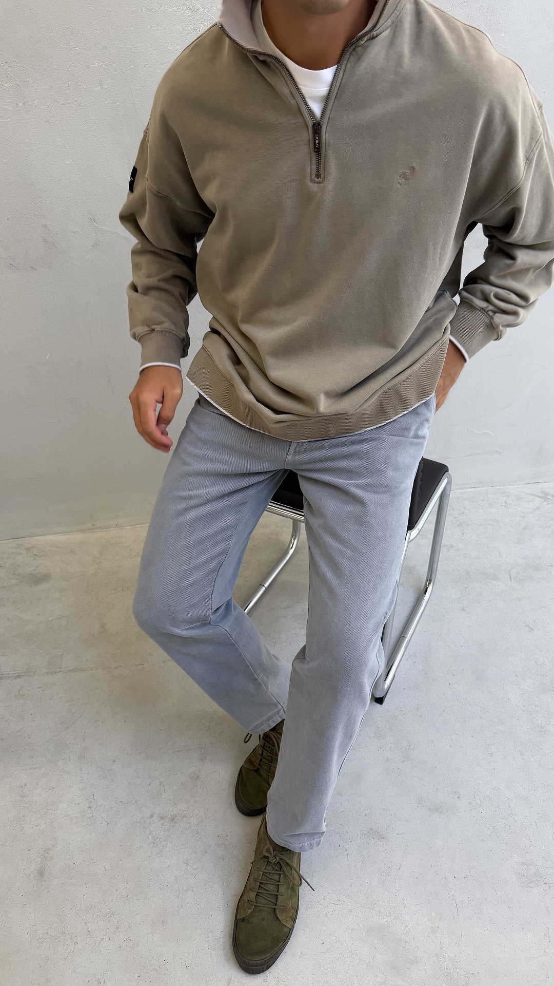 Neutral Zip