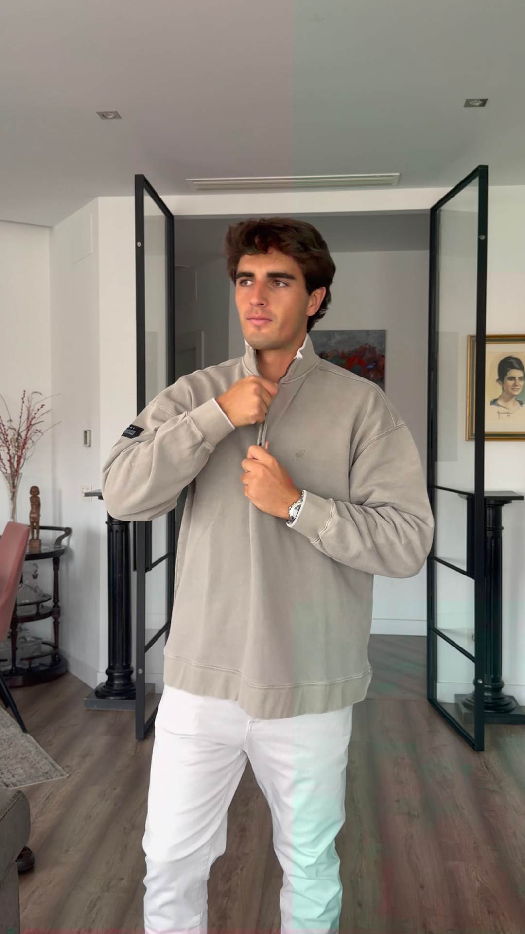 Neutral Zip